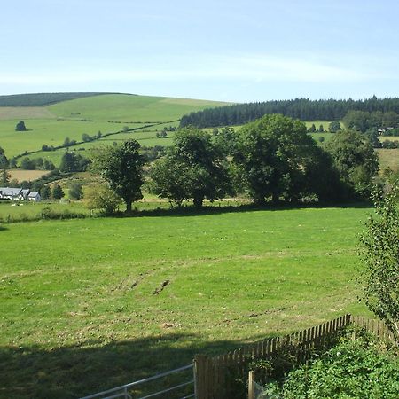 Macreddin Rock Bed & Breakfast Огрим Екстериор снимка