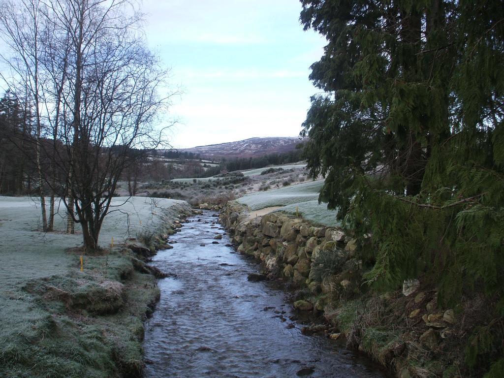 Macreddin Rock Bed & Breakfast Огрим Екстериор снимка